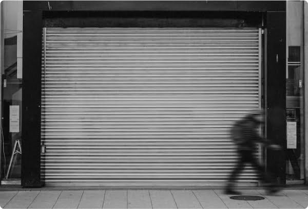 Porta de Aço de Enrolar Automática com o máximo de qualidade e Tecnologia