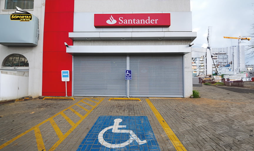 Portas de Aço Banco Santander