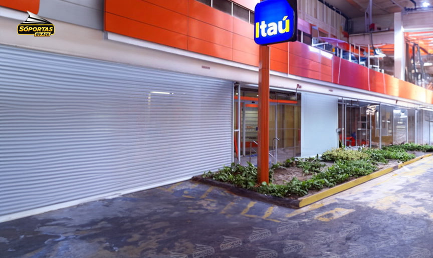 Portas de Aço Banco Itaù