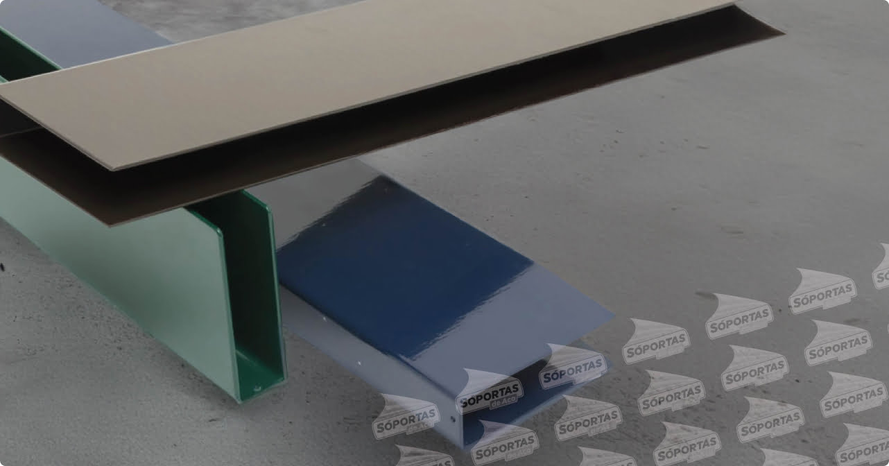 Guias Laterais para Portas de Aço