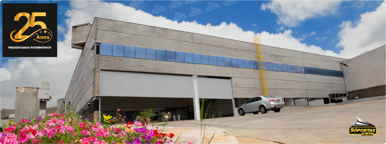 Somos a Maior Fábrica de Portas de Aço do Brasil.